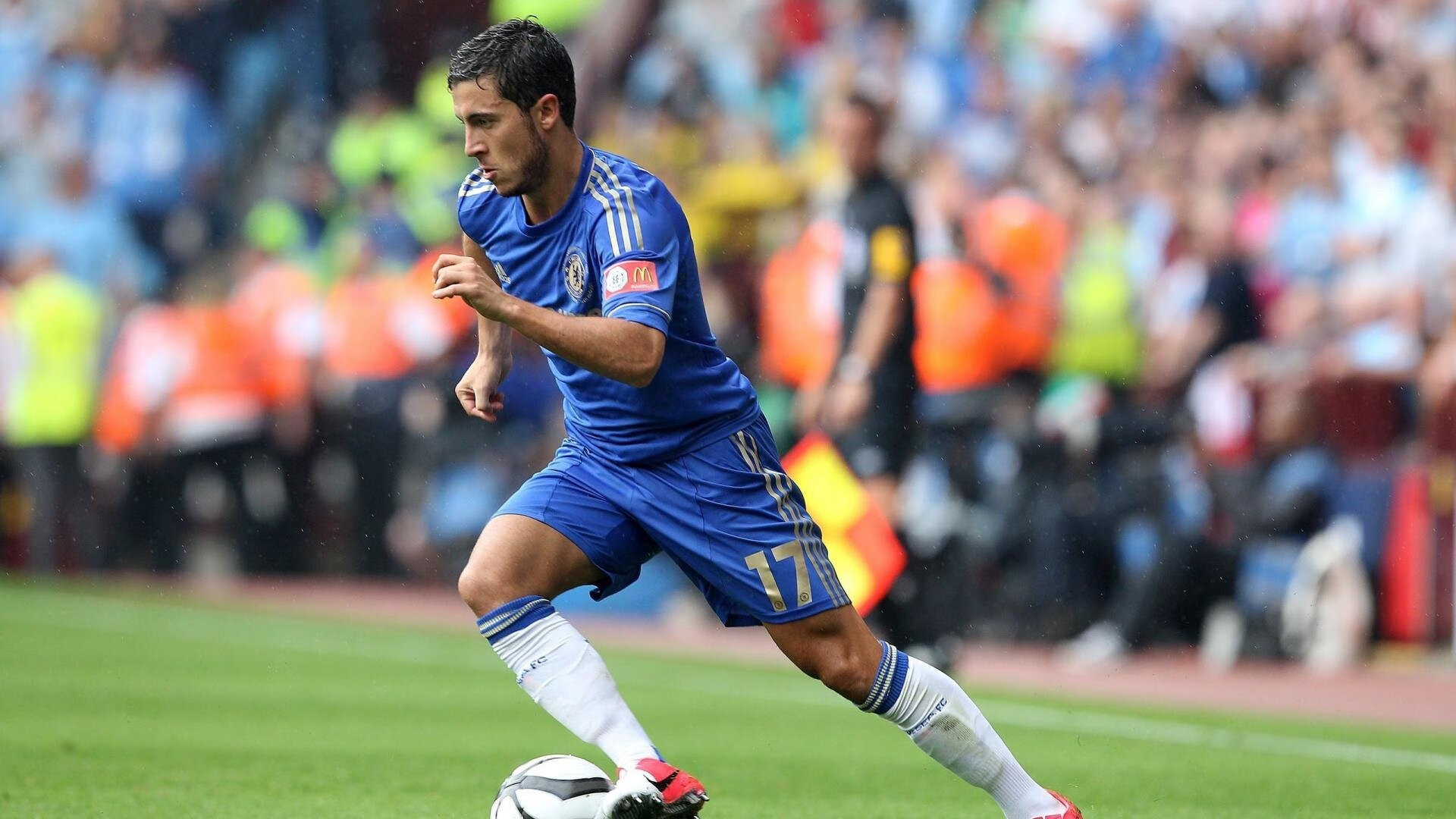 中场调度能力是否影响球队控球时间分布，从中场开始控制比赛节奏